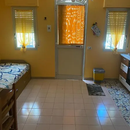 Accogliente Costa Makauda Рибера